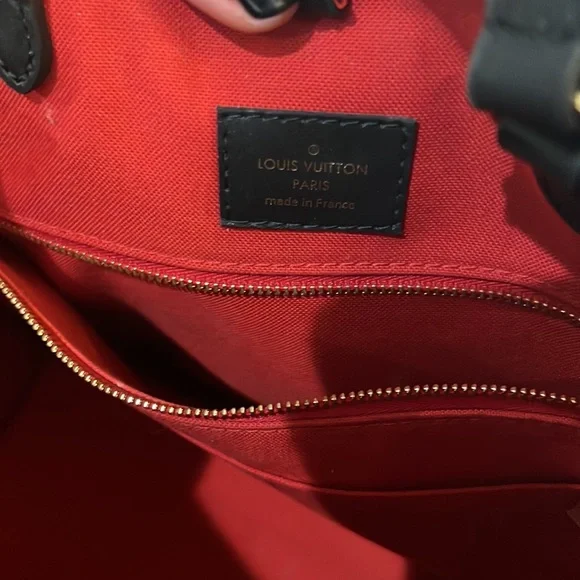 Louis Vuitton On-The-Go MM - Picture 10 of 16